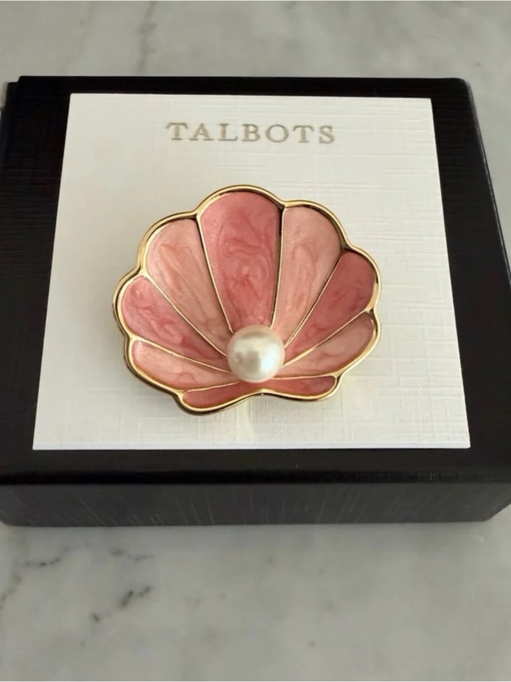 Talbots Shell Brooch - Picture 5 of 9